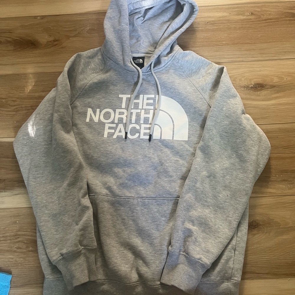 The North Face Gray Sweatshirt Classic Pullover Hoodie